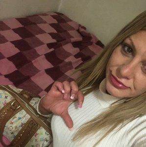 Meet your Posher, Jenny